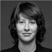 Diplomata in Flauto dolce e cornetto offre lezioni di musica